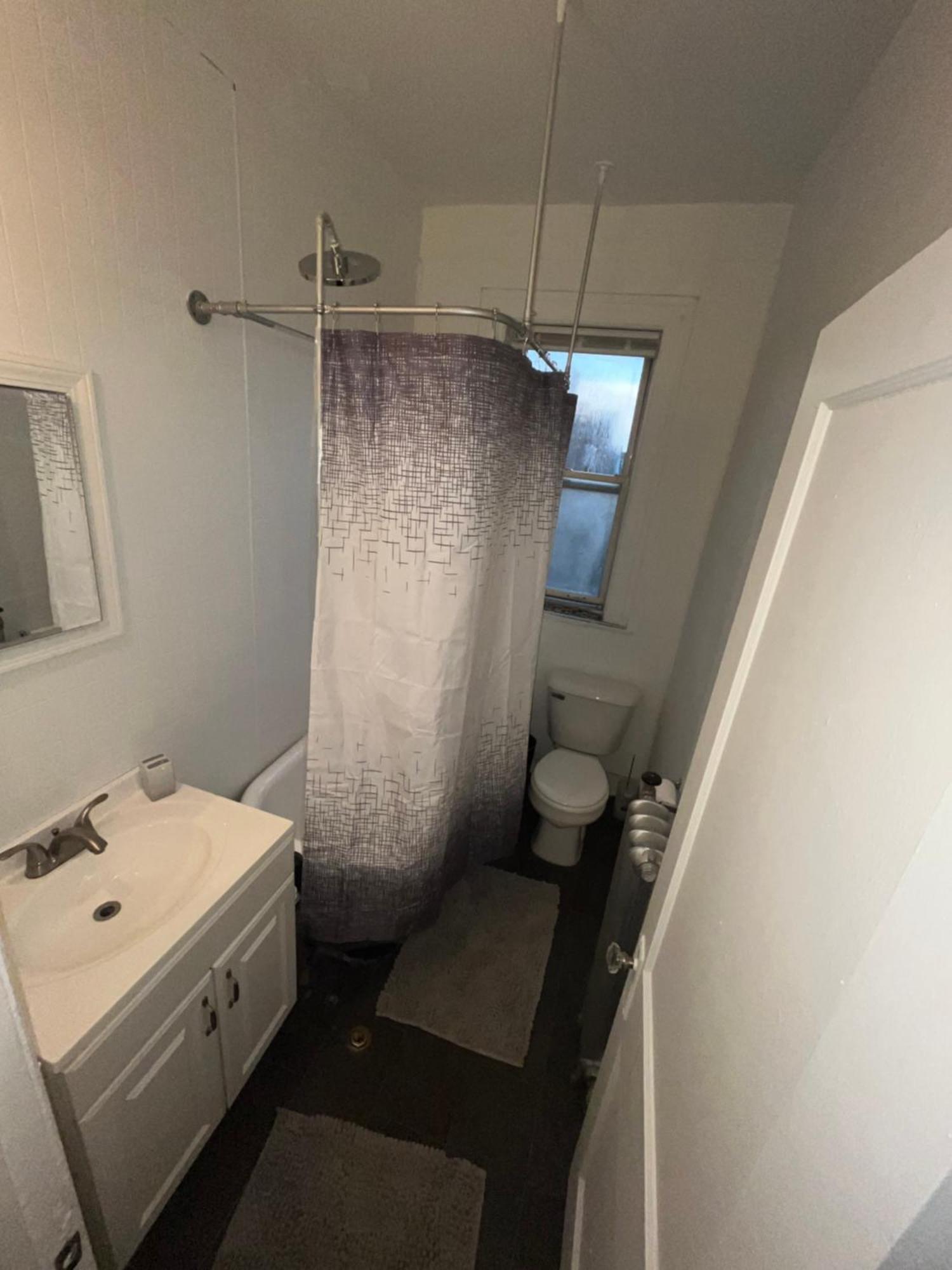 2 Bedroom Stylist Apartment デトロイト エクステリア 写真